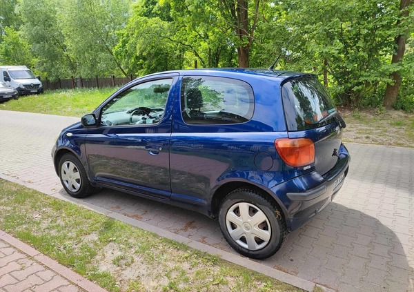 Toyota Yaris cena 4700 przebieg: 233000, rok produkcji 2003 z Muszyna małe 106